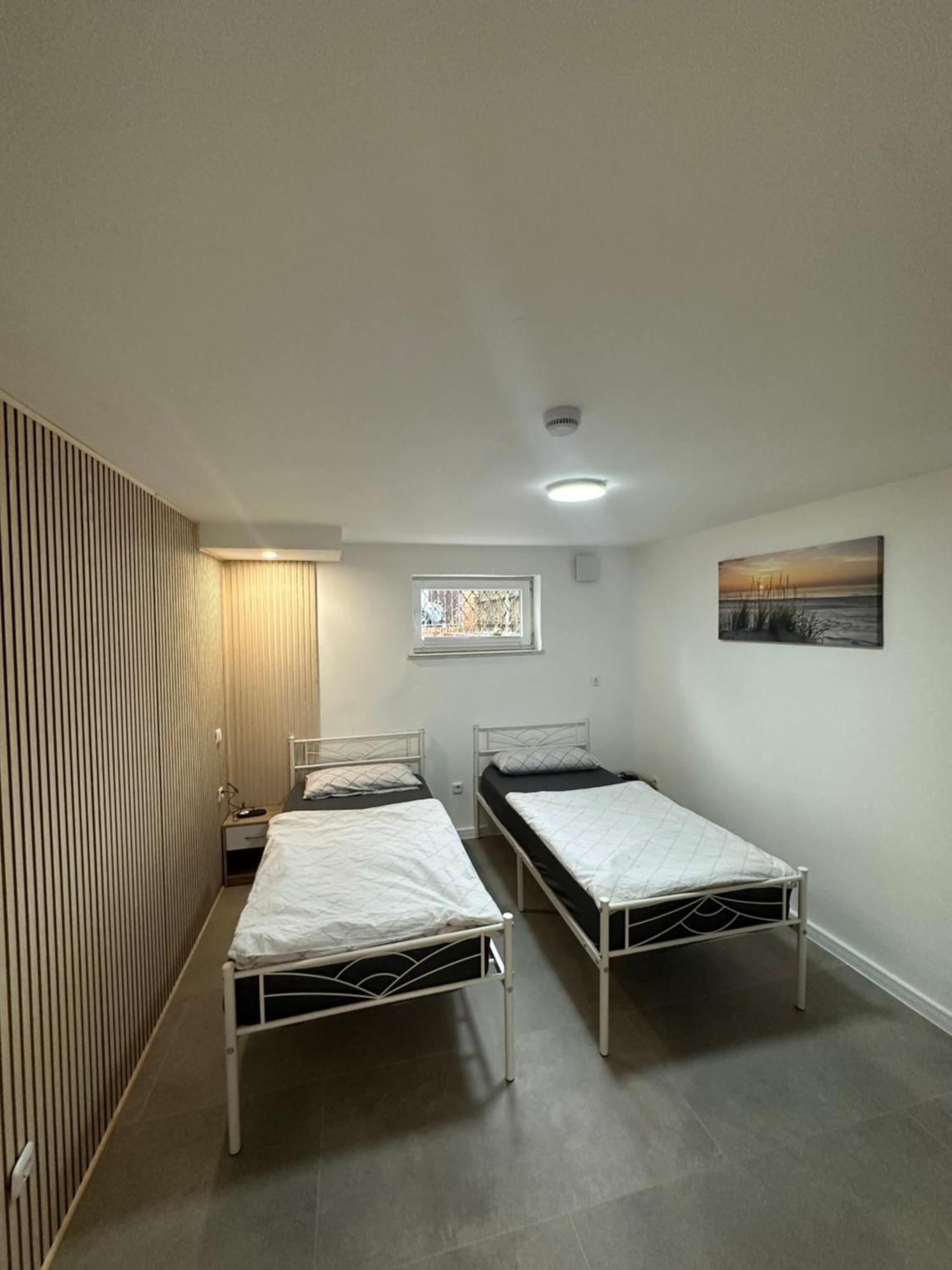 Charmante 2 Zimmer Souterrain Hanovra Exterior foto